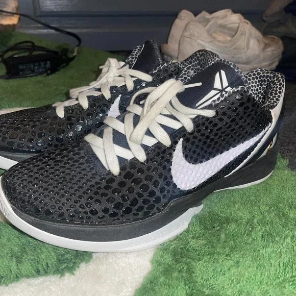 Nike | Shoes | Kobe 6 Mambacita Sweet 6 Size 12 | Poshmark display picture 3